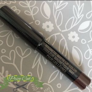 💚3 for $20! NUDESTIX Magnetic Matte Lip Color